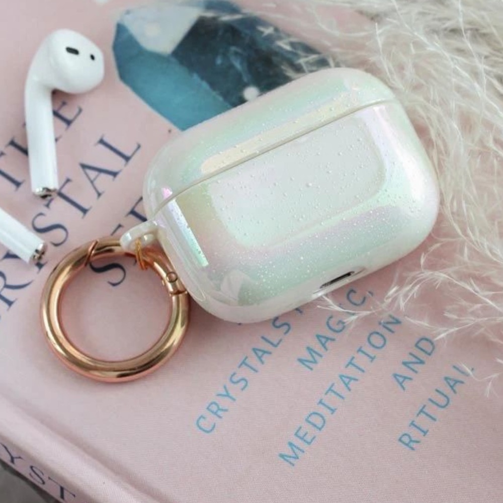 Esselle | Textured Iridescent AirPods Pro Case